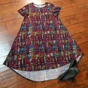 Warm colored large carly